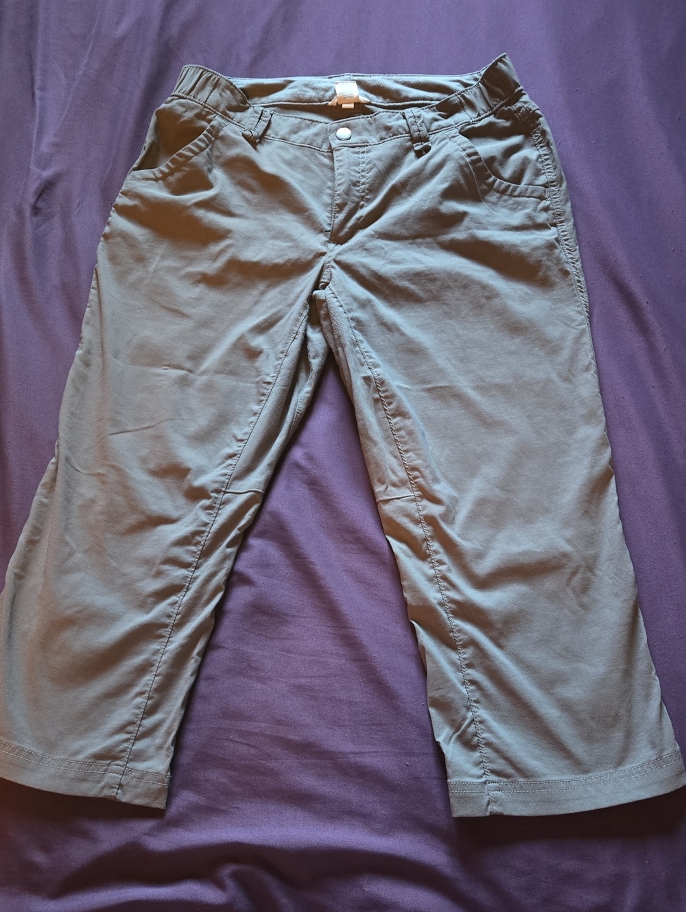 Duluth Dry On The Fly Sz10 Gray Capris